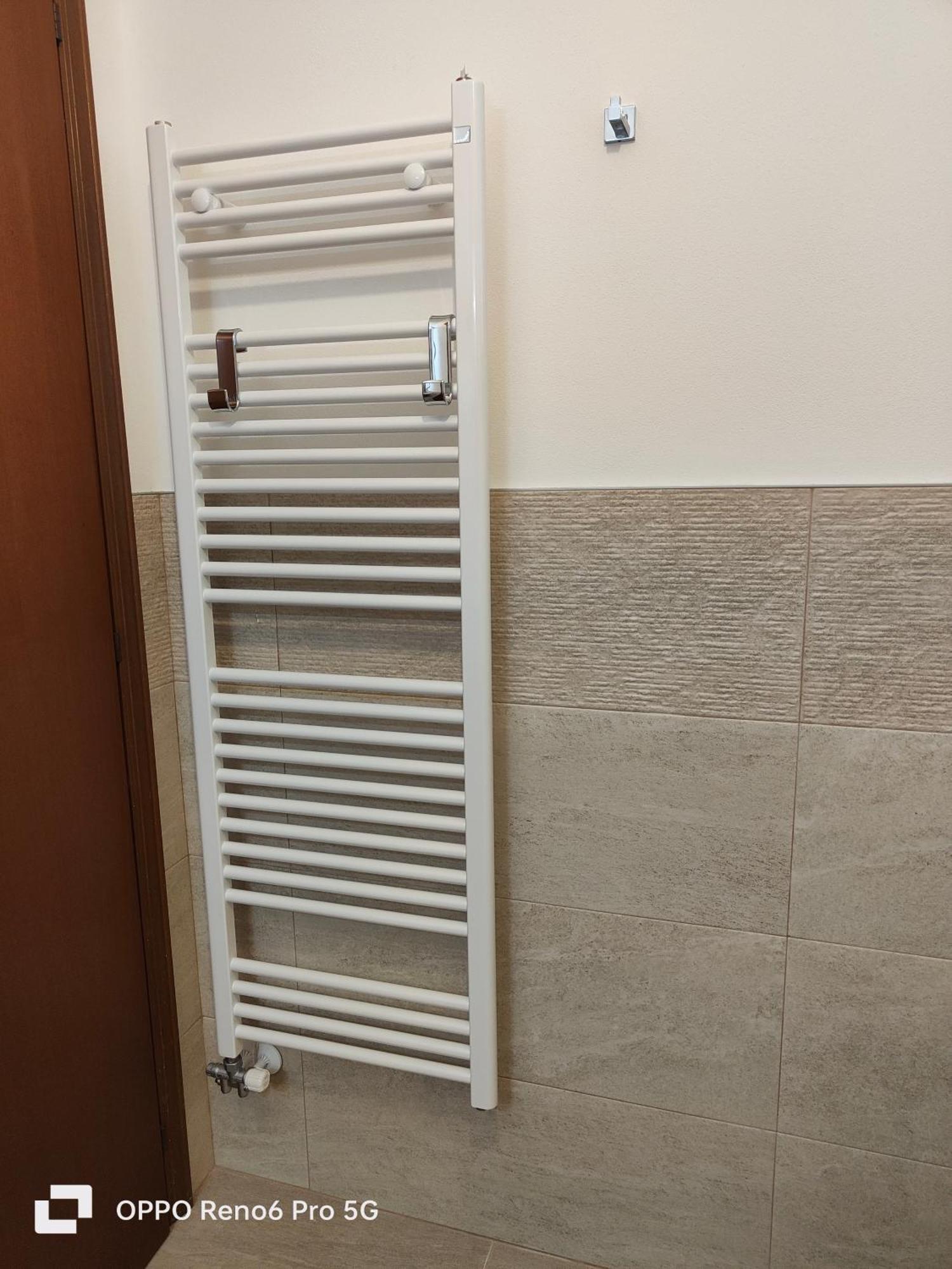 Da Adria Al Corvenale - Casa Vacanze Carrara - Villa Exteriör bild