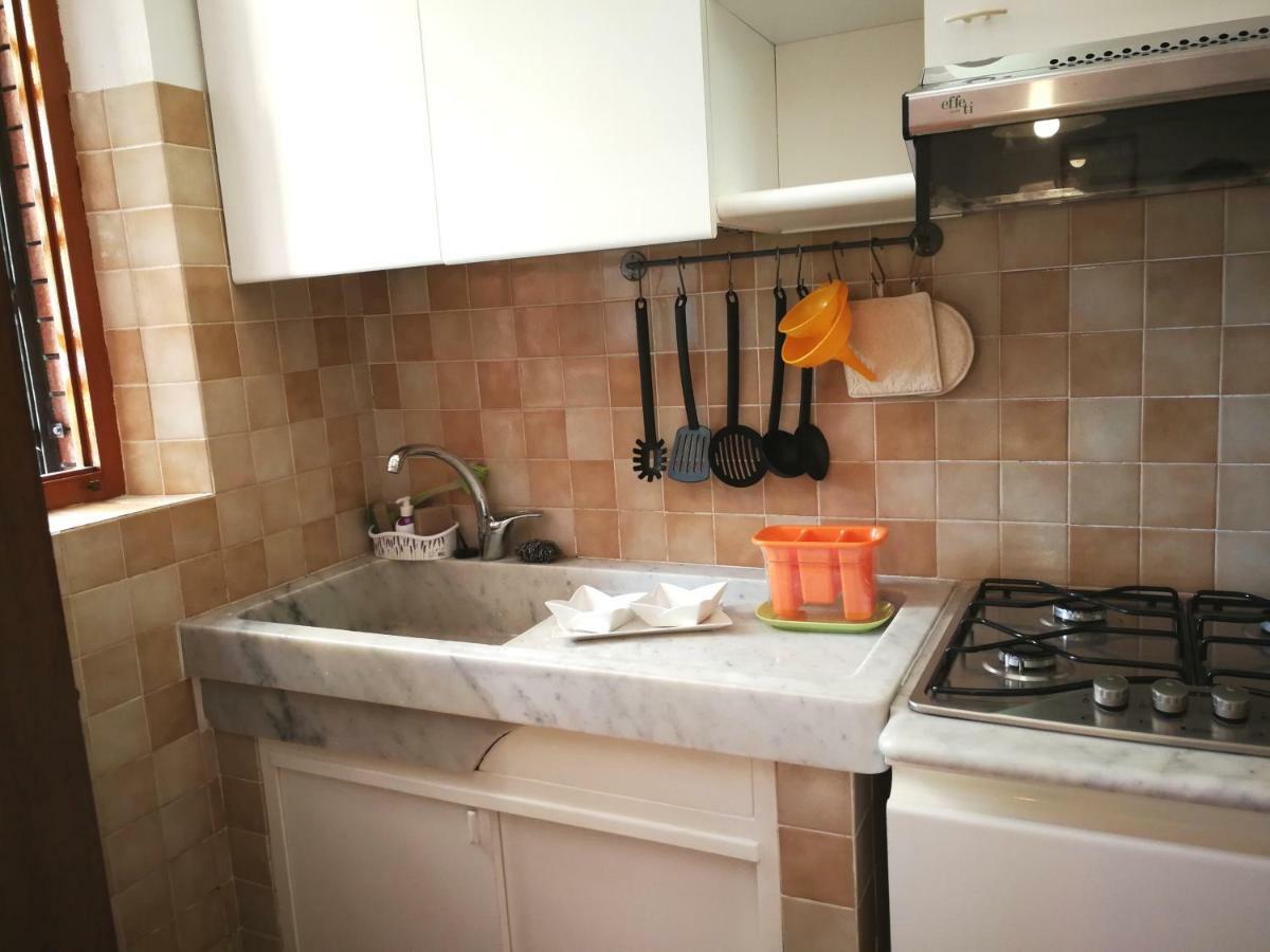 Da Adria Al Corvenale - Casa Vacanze Carrara - Villa Exteriör bild