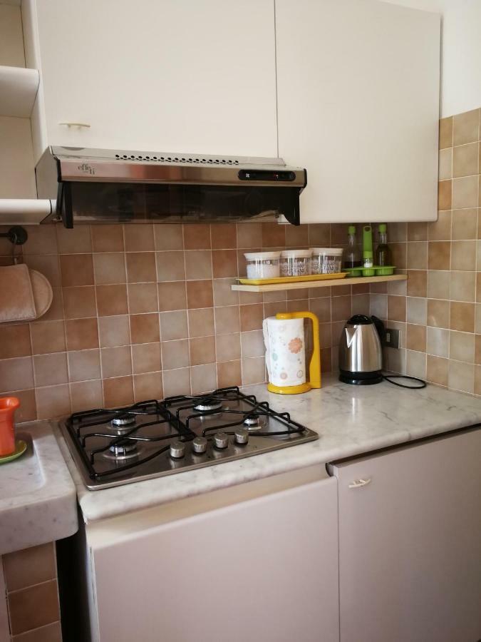 Da Adria Al Corvenale - Casa Vacanze Carrara - Villa Exteriör bild