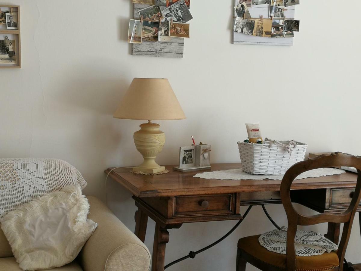 Da Adria Al Corvenale - Casa Vacanze Carrara - Villa Exteriör bild